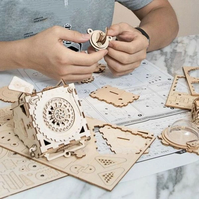 Robotime Maquette Seymour 15 Robotime Maquette Seymour – Image 13