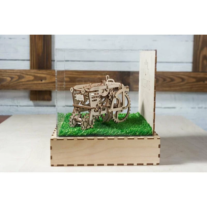 UGEARS Tracteur 4 UGEARS Tracteur – Image 2